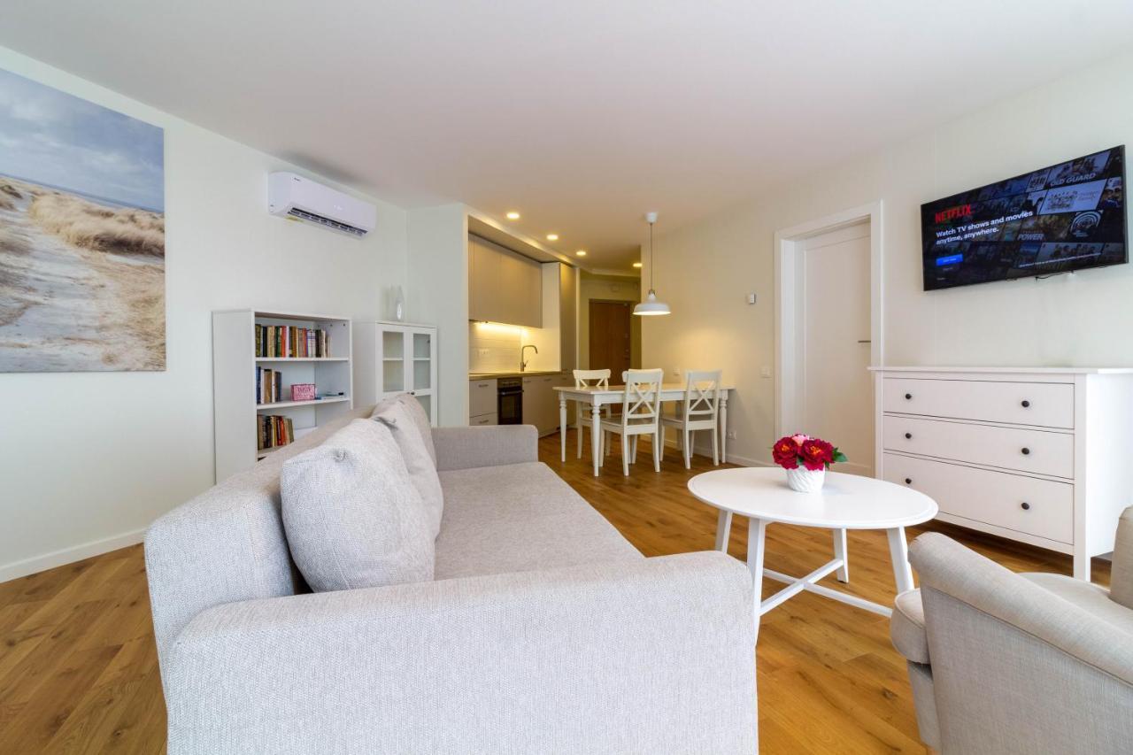 Elija Swan-Toy Apartments Швентой Экстерьер фото