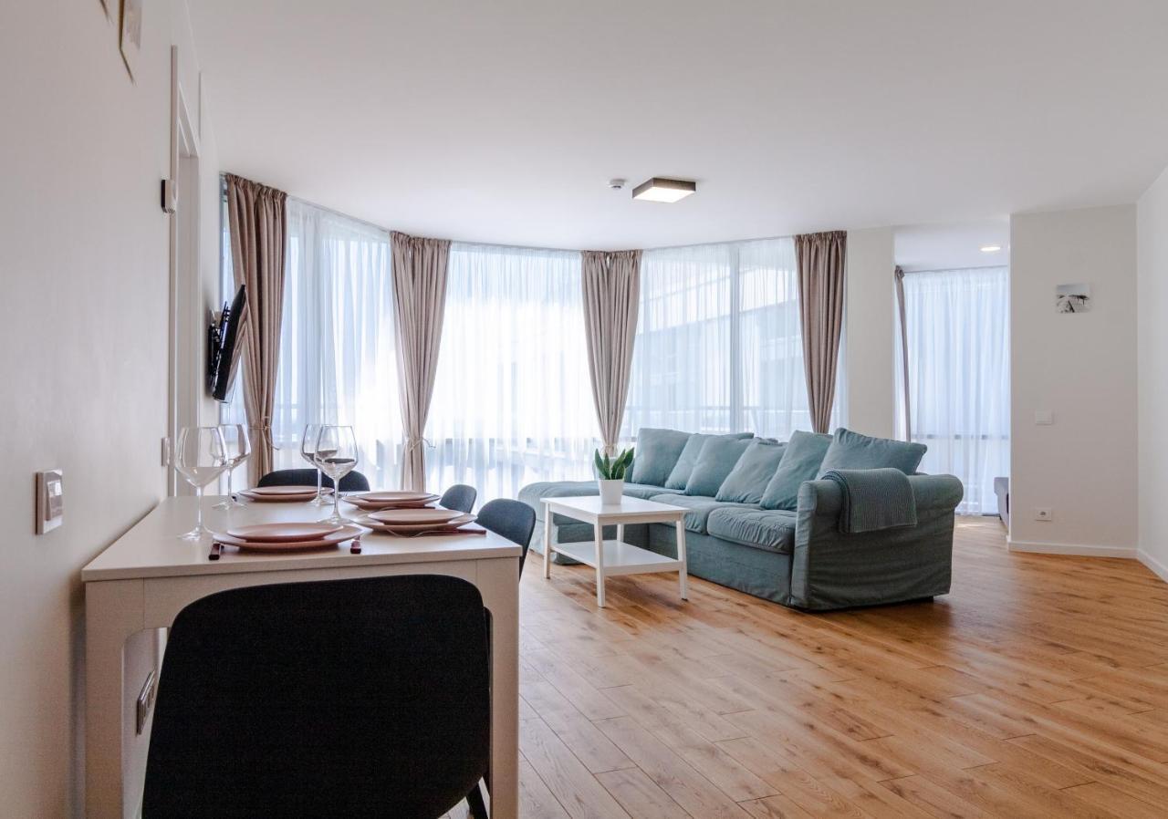 Elija Swan-Toy Apartments Швентой Экстерьер фото