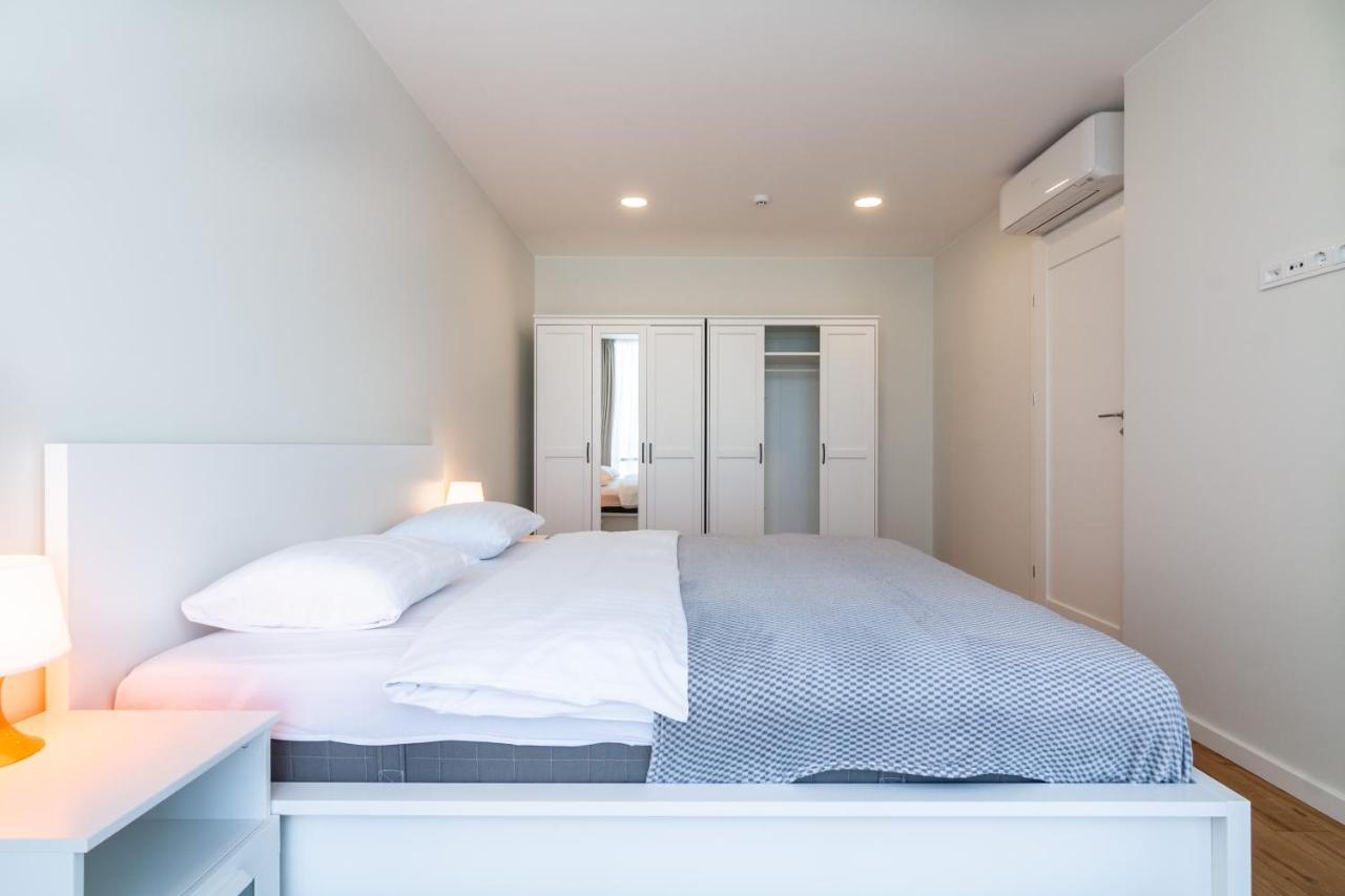 Elija Swan-Toy Apartments Швентой Экстерьер фото