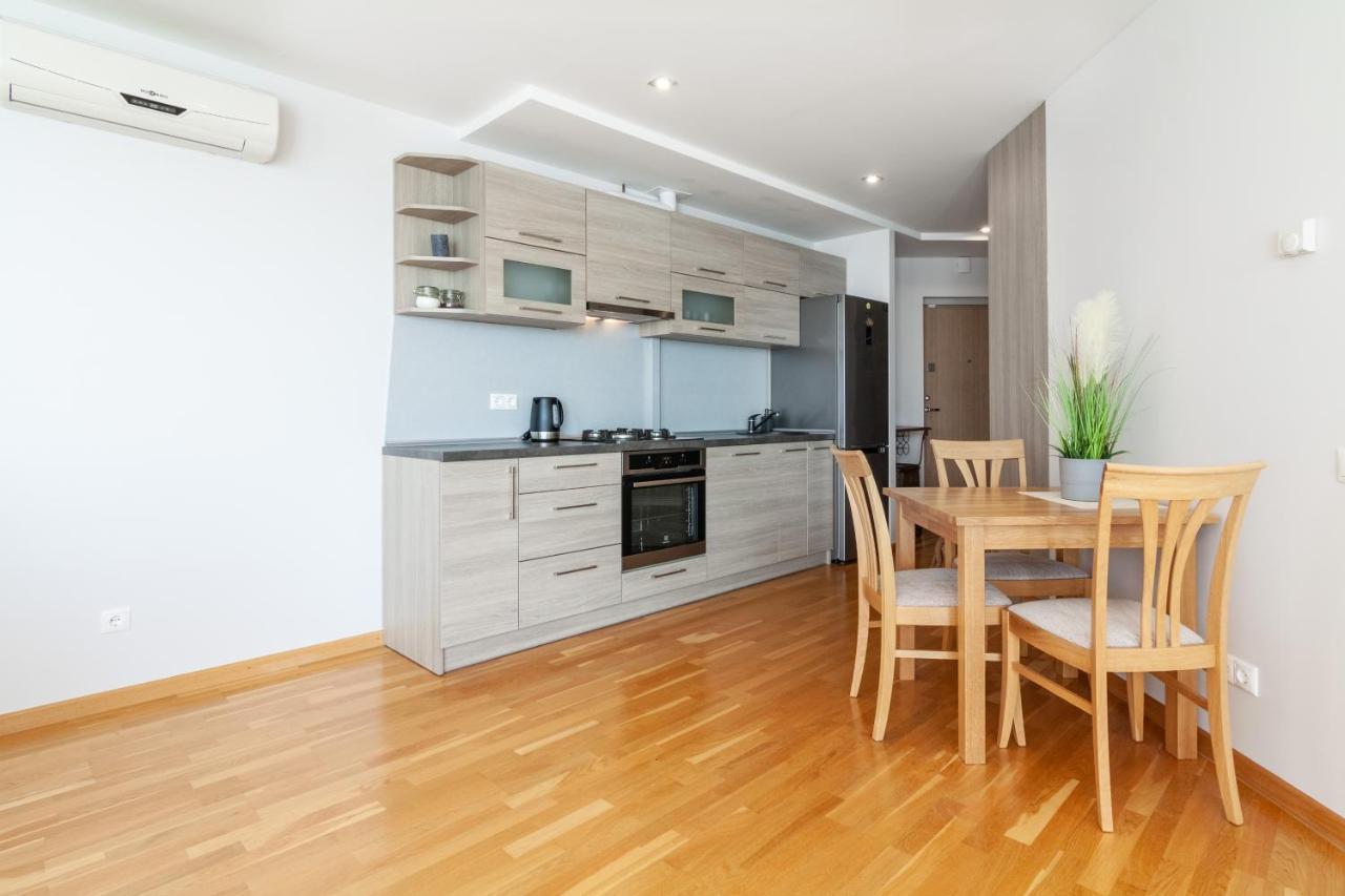 Elija Swan-Toy Apartments Швентой Экстерьер фото